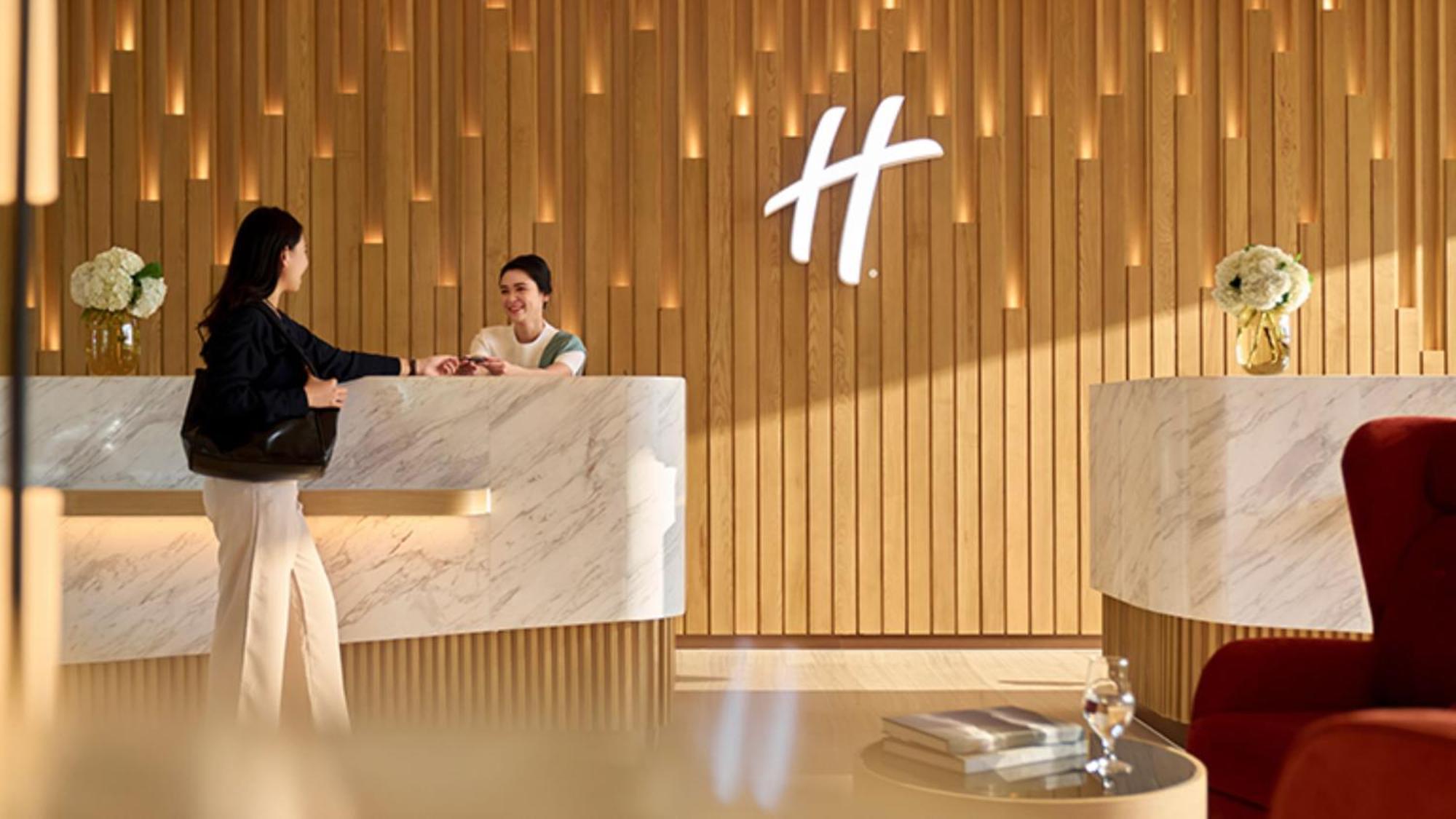 Ana Holiday Inn Tokyo Bay By Ihg ภายนอก รูปภาพ